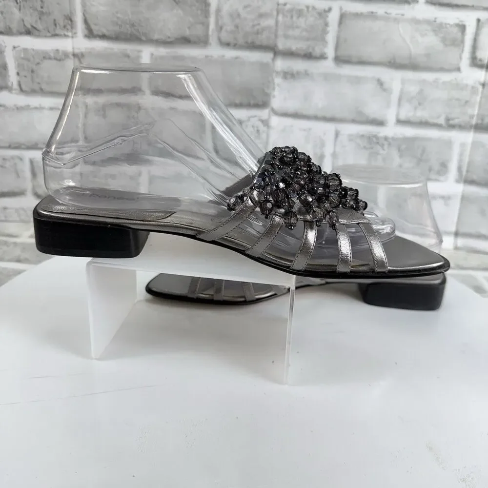 J. Renee Vintage Silver Metallic Leather Women's Size 8.5 Beaded Slide Sandals